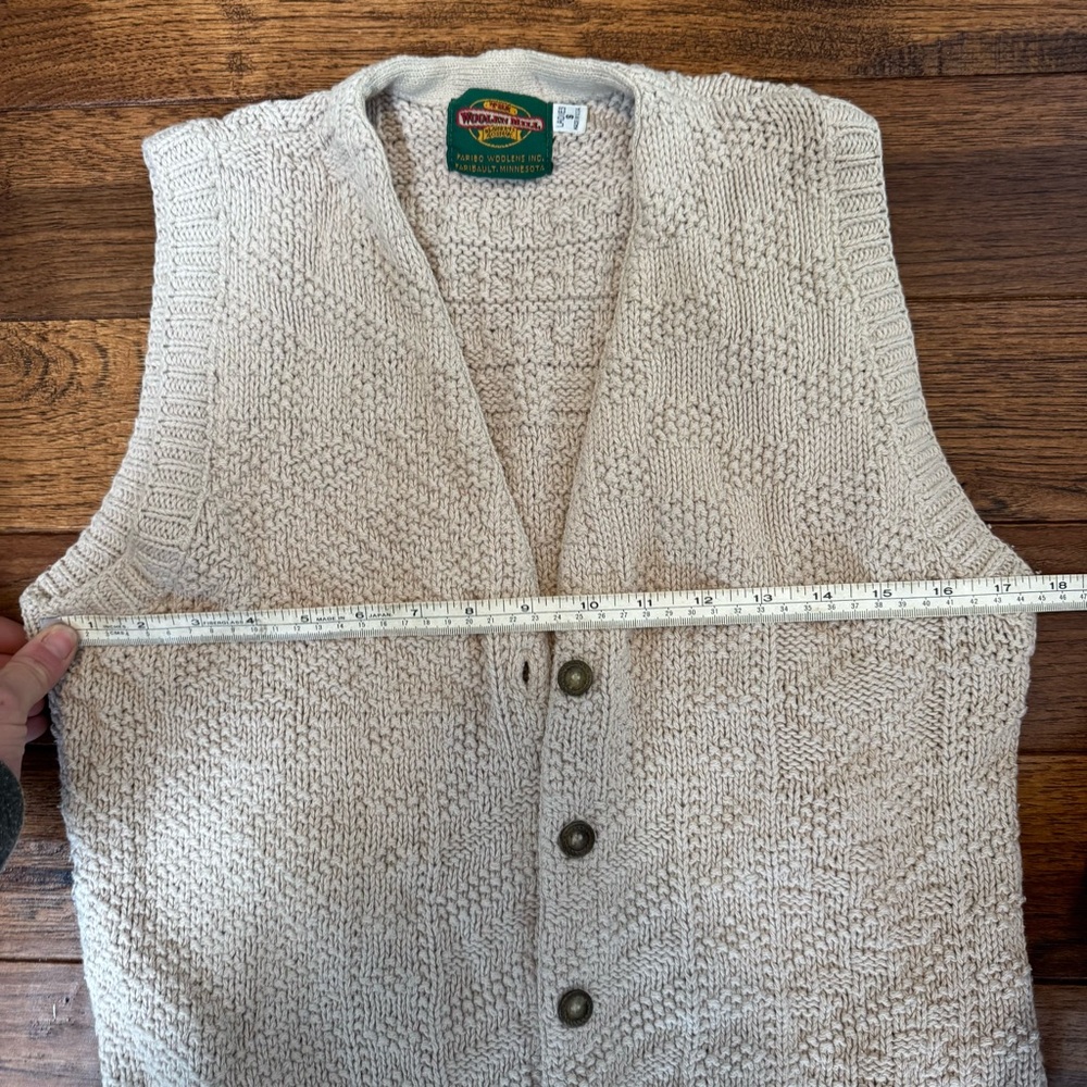 Cream Knit Button-Up Vest - Picture 4 of 8